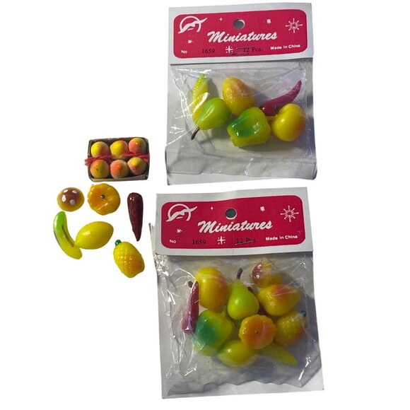 Fruits Vegetables Food Assorted Doll House Miniatures Arts Crafts VTG - Picture 1 of 8
